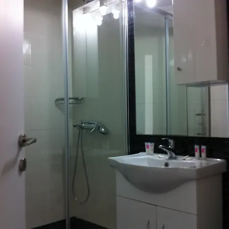 Fantasia Apart Otel İstanköy