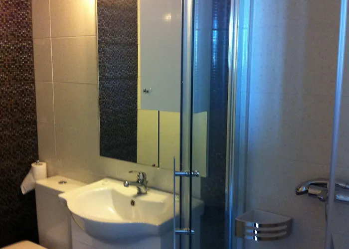 Aparthotel Fantasia 2*