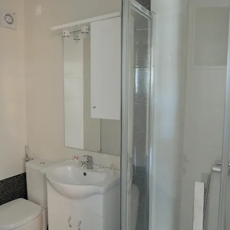 Fantasia Aparthotel 2*
