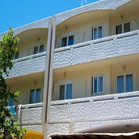 Fantasia Aparthotel