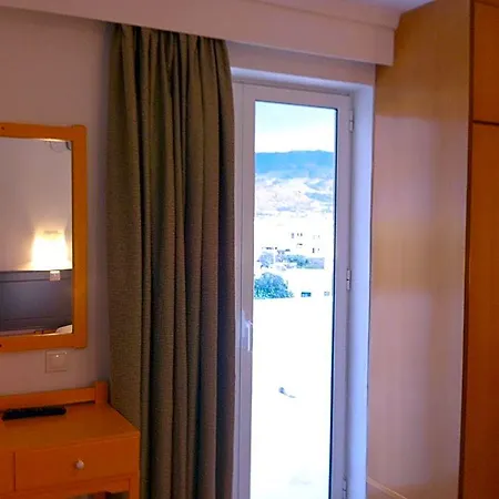 Fantasia Aparthotel 2*